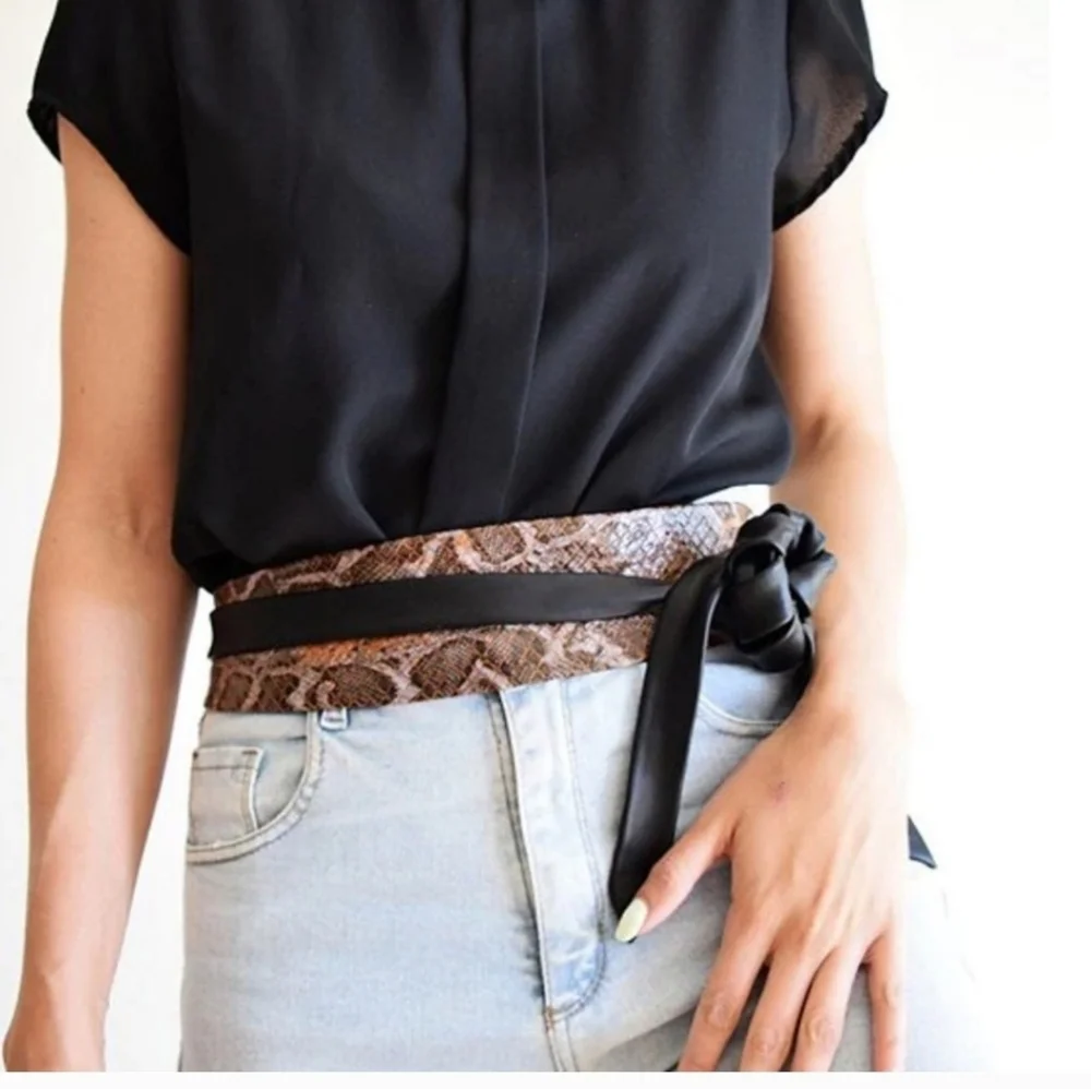 ADA COLLECTION Brown Snake Print Leather Wrap Belt One Size O/S